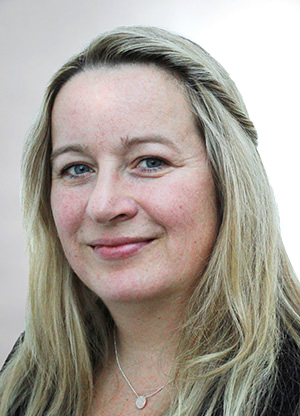 Portrait Photo of the Contact Person
