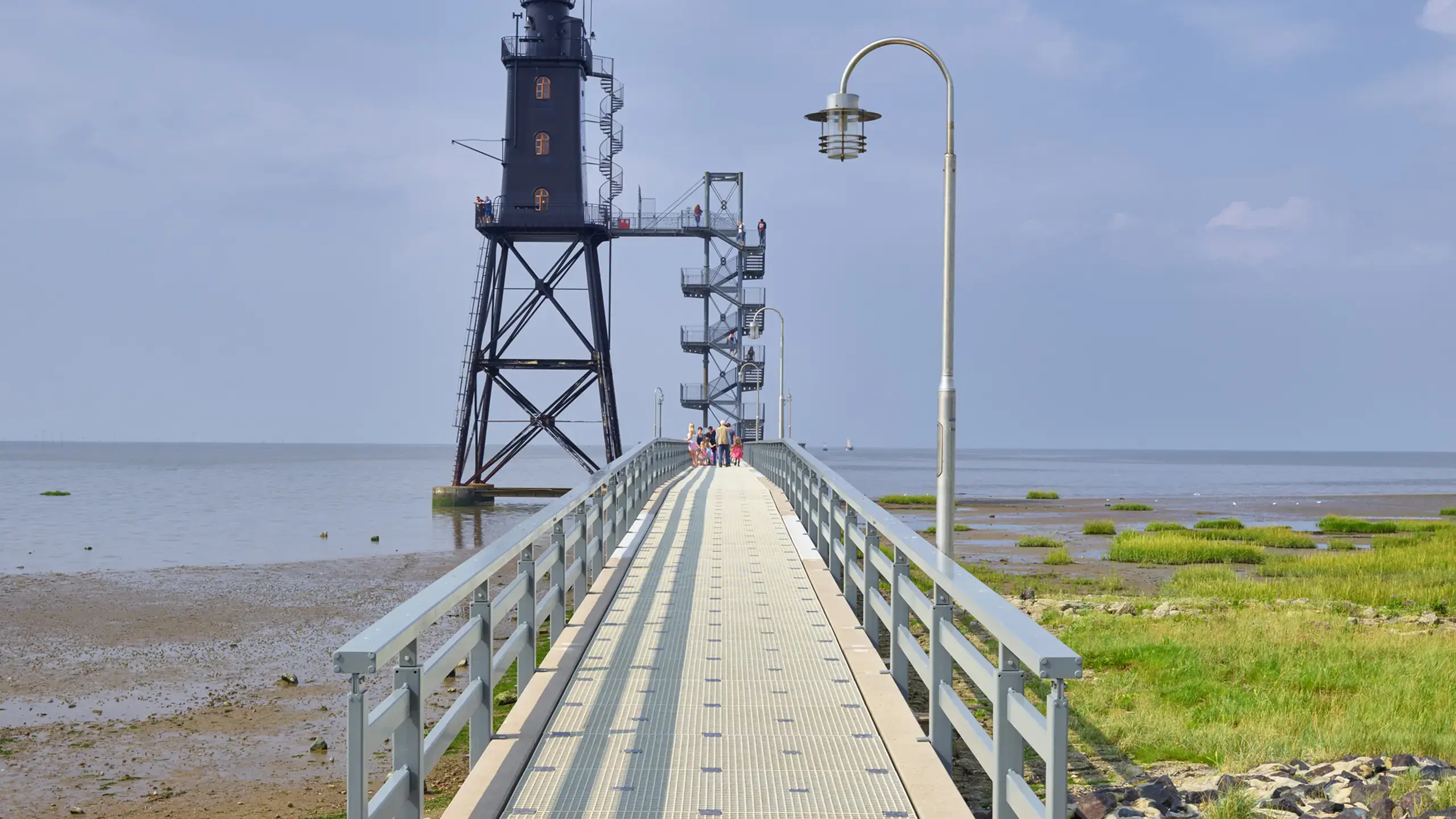 Inspiration & Projekte: Bathing bridge Lighthouse Obereversand Dorum