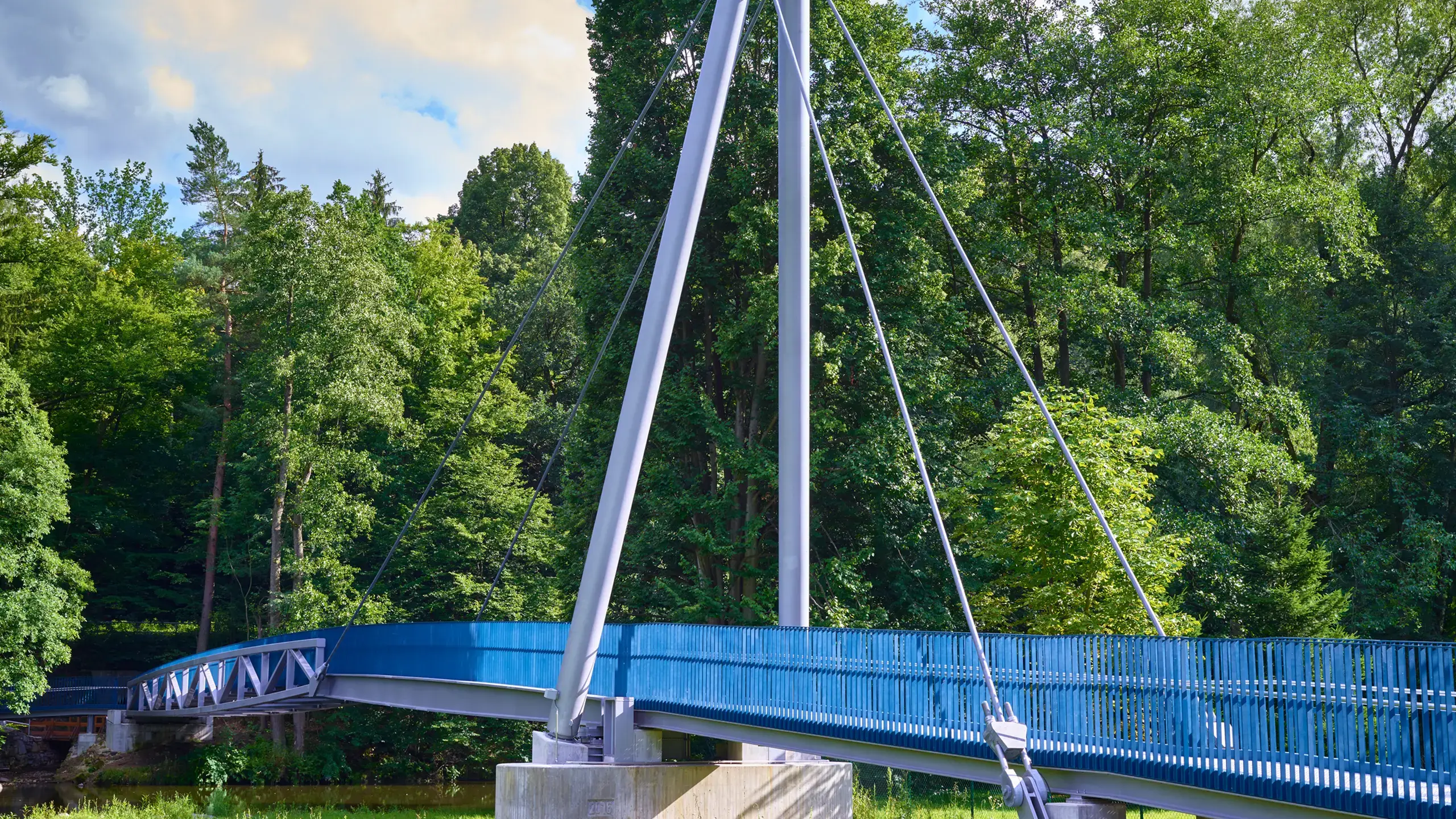 Inspiration & Projekte: Wolkenburg bridge