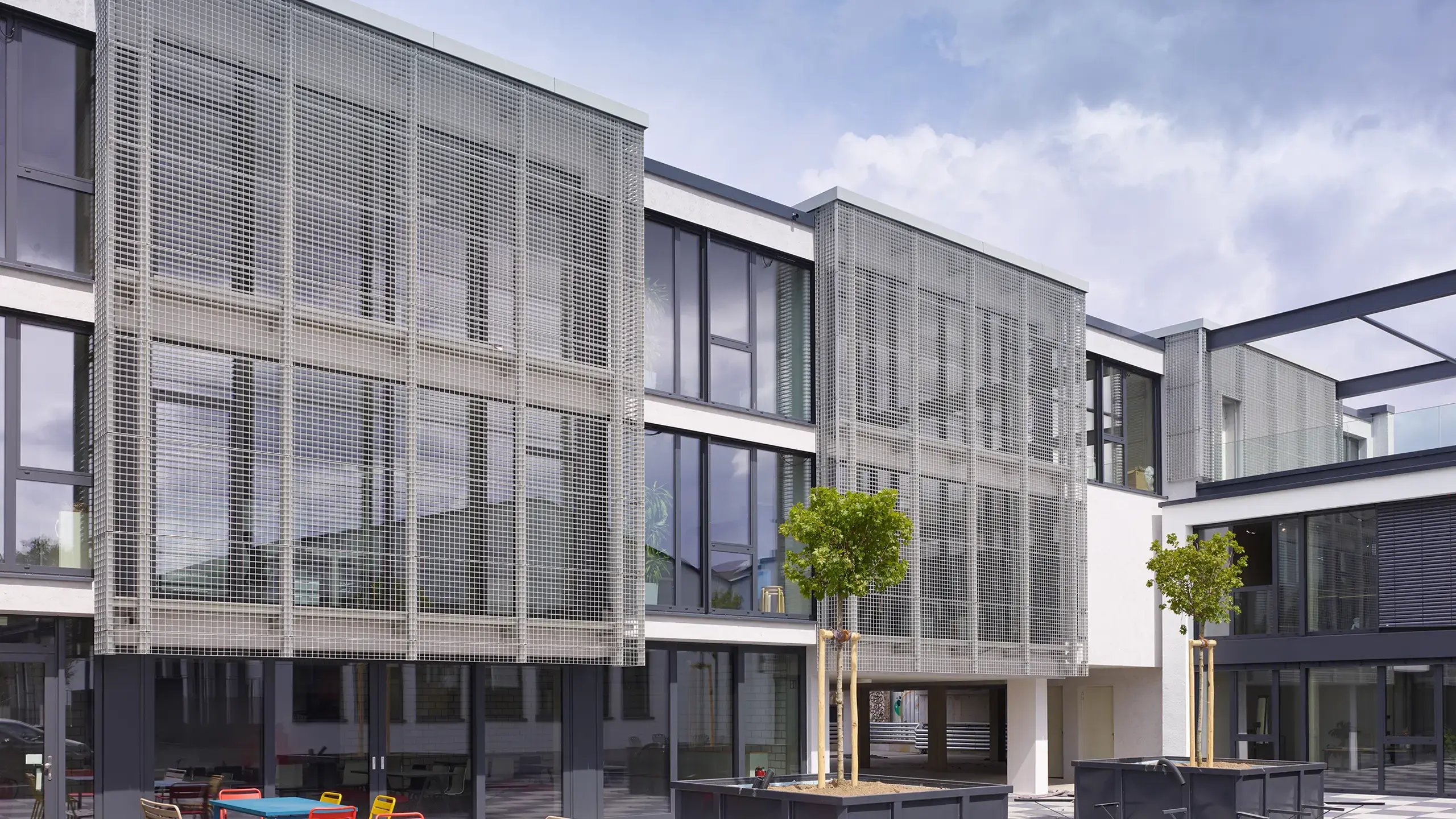 Inspiration & Projekte: Office building Cologne