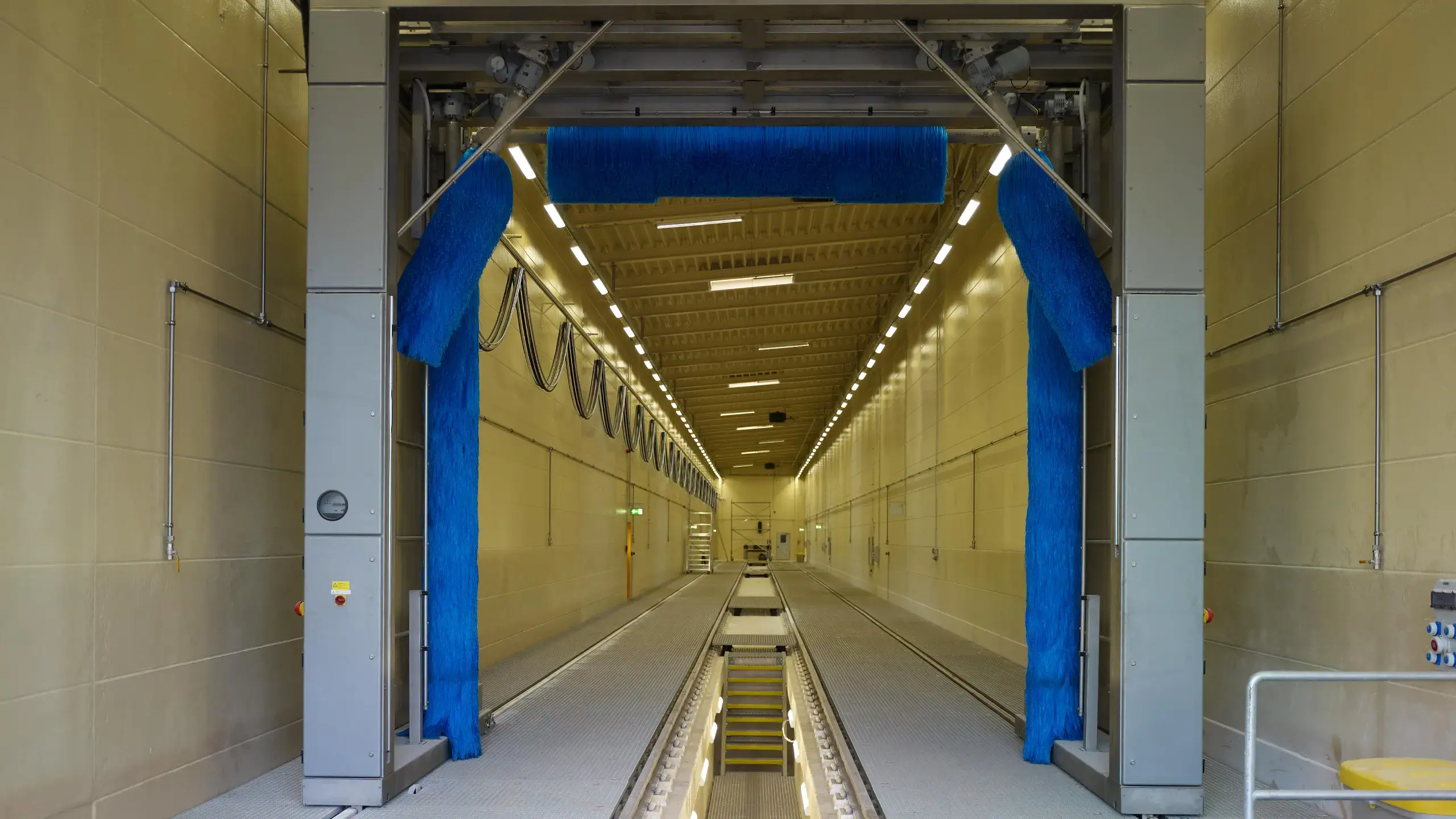 Inspiration & Projekte: Keolis train wash system