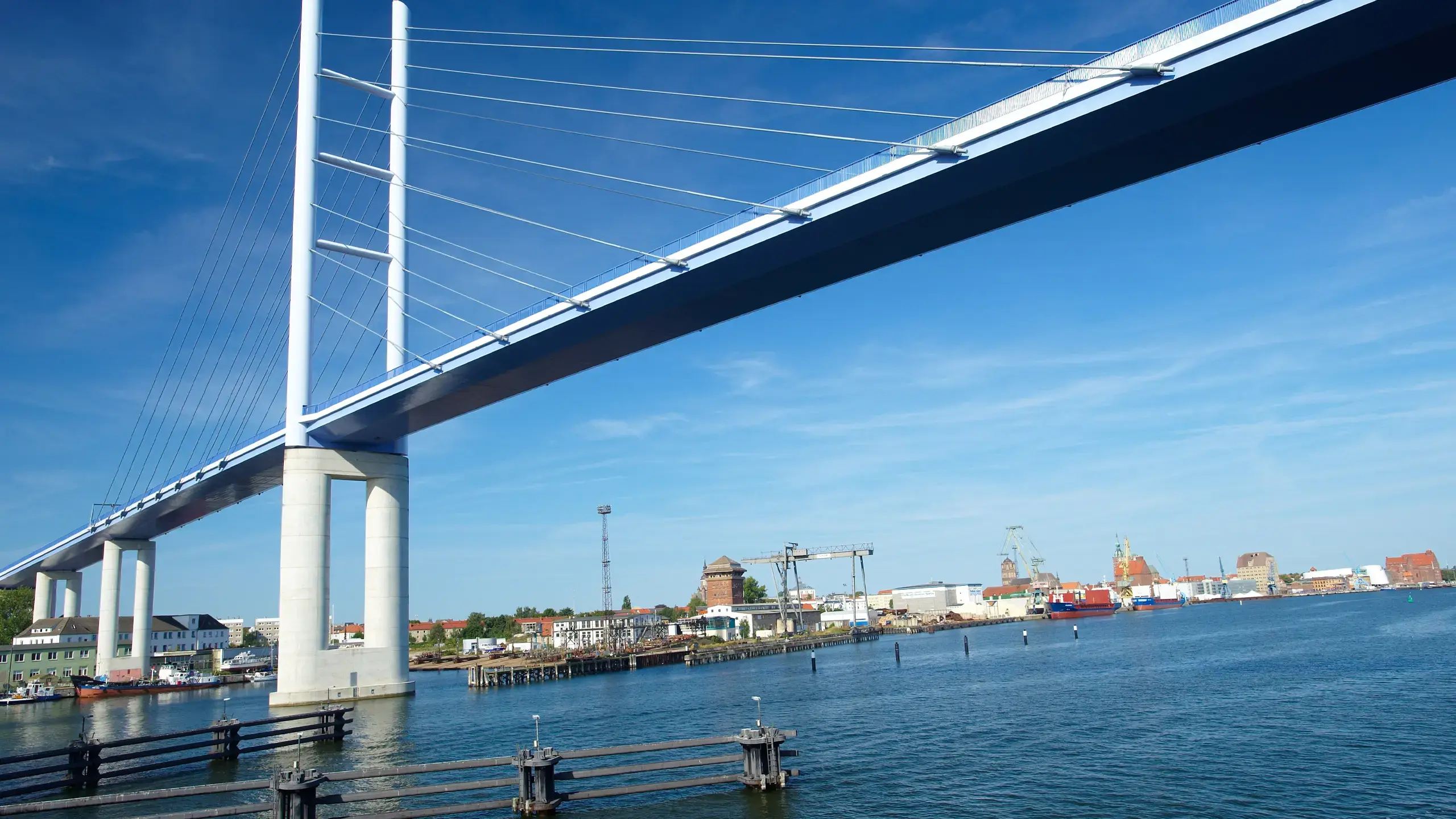 Inspiration & Projekte: Rügen Bridge Stralsund