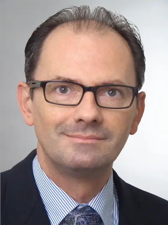 Portrait Photo of the Contact Person